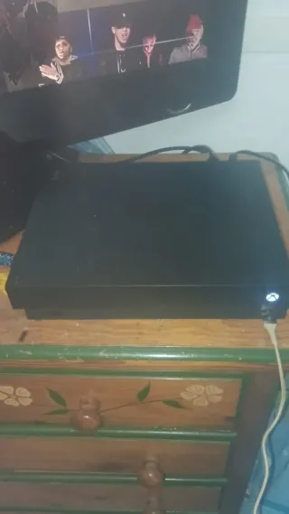 Xbox One X Negro