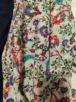 Jersey lana y pañuelo estampado