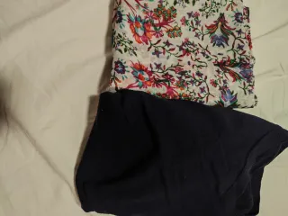 Jersey lana y pañuelo estampado