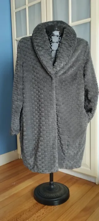 Abrigo Mescalino Gris Talla 46