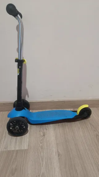 Patinete infantil Decathlon azul