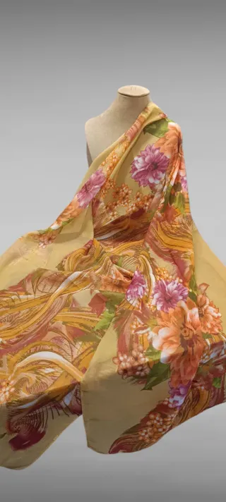 Pañuelo seda china estampado floral