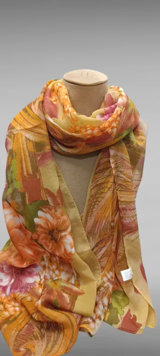 Pañuelo seda china estampado floral