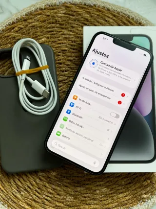 iPhone 14 con batteria all'87% di salute