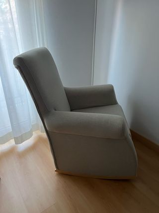 Poltrona dondolo grigio perla Conforama