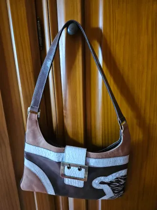 Bolso Tous Beige y Marrón.Incluye funda original