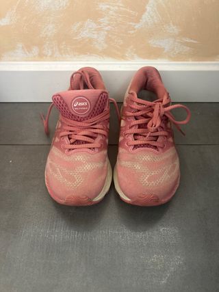 Zapatillas running Asics rosas