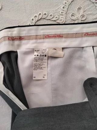 Pantalón de caballero clásico
