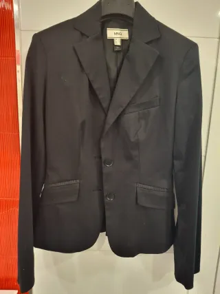 Americana MNG Negra. Nueva