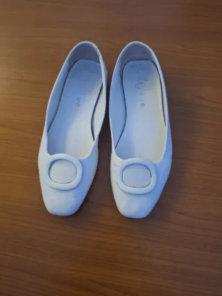 Ballerine bianche eleganti in vera pelle quadrate