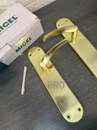 Juego de manilla Mecil