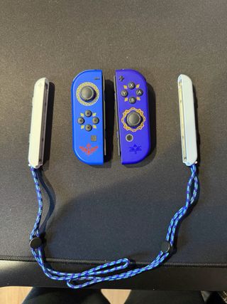 Joy-Con Nintendo Switch Zelda Skyward Sword
