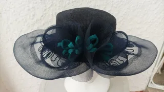 Pamela tocado azul boda