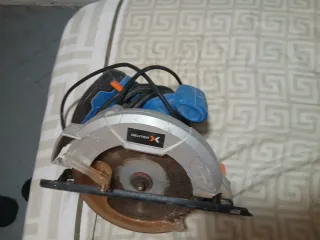 Taladro Eléctrico Amarillo