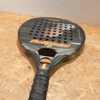 Raqueta de pádel Bullpadel Avant Wing
