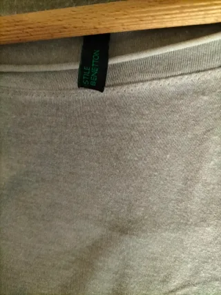 Camiseta Benetton fluida beige