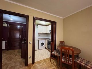 Piso en alquiler en El Llano en Gijón