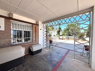 Chalet en venta en Picassent