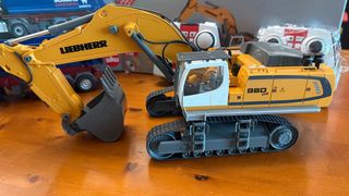 Radio control Excavadora y camion Sikucontrol32