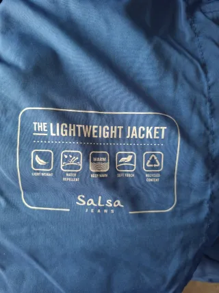 Se vende cazadora de la marca Salsa.