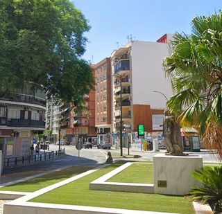 Piso en alquiler en Conde de Ureña - Monte Gibralfaro en Málaga