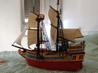 Barco pirata Playmobil + Isla Calavera