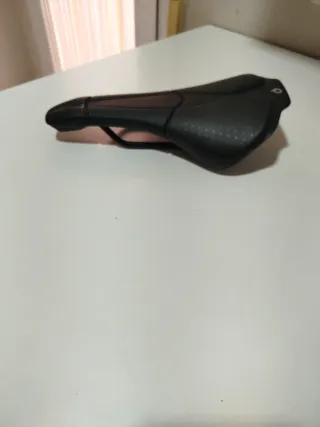 Sillín Prólogo Scratch M5 Negro