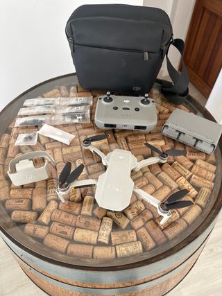 Dron DJI Mini 2 SE 249gr