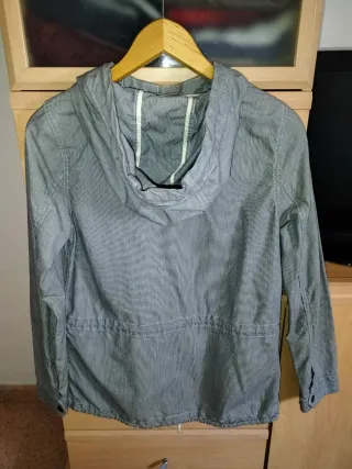 Chaqueta H&M rayas grises y blancas