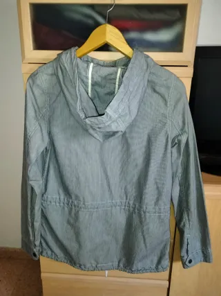 Chaqueta H&M rayas grises y blancas