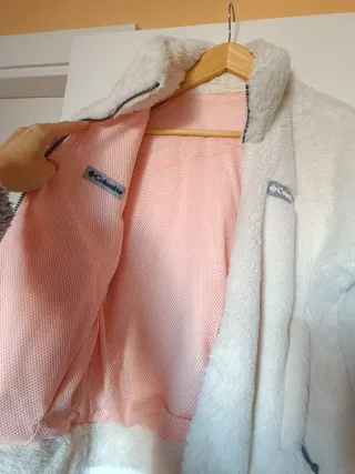 Chaqueta Polar Columbia Beige