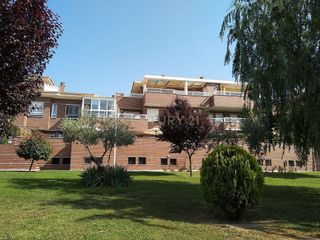 Piso en alquiler en Zubia (La)