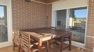 Piso en alquiler en Zubia (La)