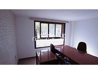 Local comercial en alquiler en Cotomar - Urbanizaciones en Rincón de la Victoria