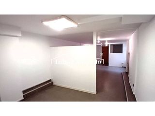 Local comercial en alquiler en Cotomar - Urbanizaciones en Rincón de la Victoria