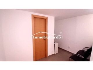 Local comercial en alquiler en Cotomar - Urbanizaciones en Rincón de la Victoria