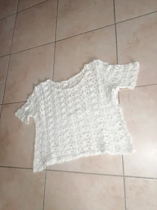 T-shirt in pizzo bianco taglia unica