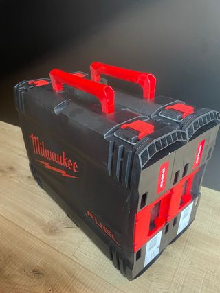 Cajas apilables Milwaukee Fuel
