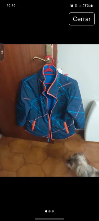 Cazadora reversible azul y naranja