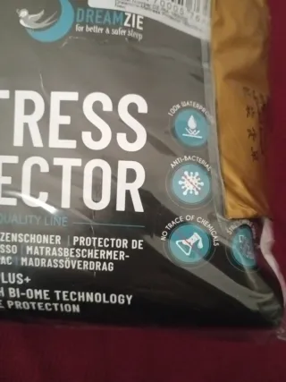 Coprimaterasso Dreamzie Bianco 15 Anni Garanzia