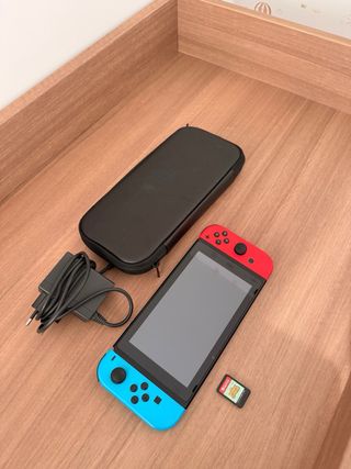 Nintendo Switch + Animal Crossing