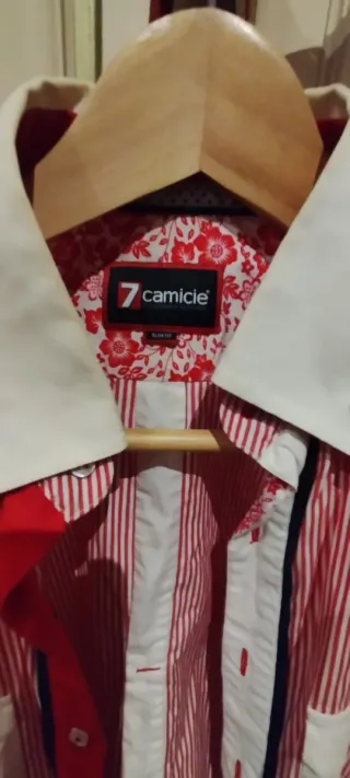 Camisa 7 Camice Rayas Rojas y Blancas