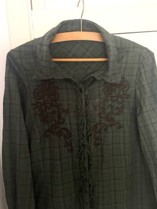 Camisa de mujer cuadros verde y negro