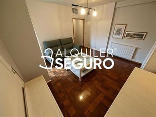Piso en alquiler en Colina en Madrid