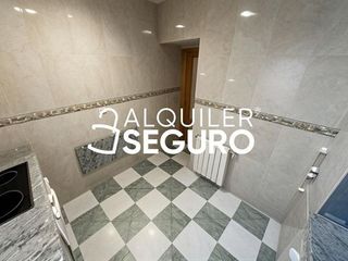 Piso en alquiler en Colina en Madrid