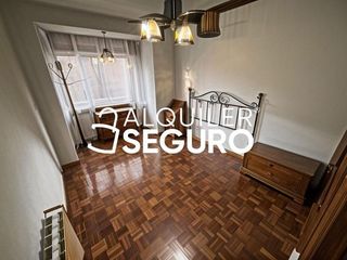 Piso en alquiler en Colina en Madrid