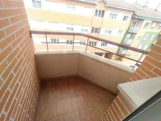 Piso en alquiler en Villaquilambre