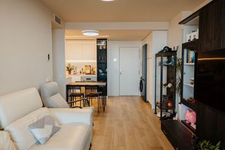 Piso en alquiler en Valdeacederas en Madrid