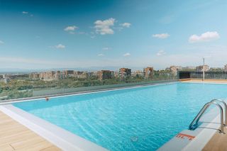 Piso en alquiler en Valdeacederas en Madrid