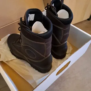 Stivaletti Esercito Marrone Tg. 43 Nuovi